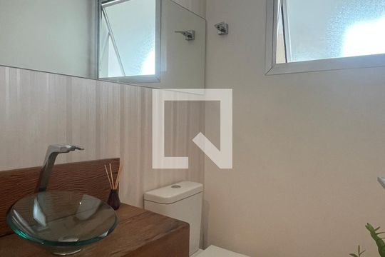 Lavabo de apartamento à venda com 1 quarto, 57m² em Taquaral, Campinas
