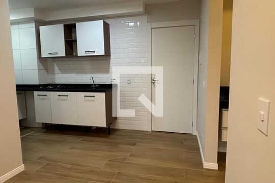 Sala de apartamento à venda com 2 quartos, 35m² em Parque Bristol, São Bernardo do Campo