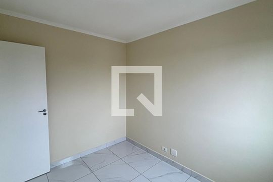 Quarto 2 de apartamento à venda com 2 quartos, 50m² em Vila Homero Thon, Santo André