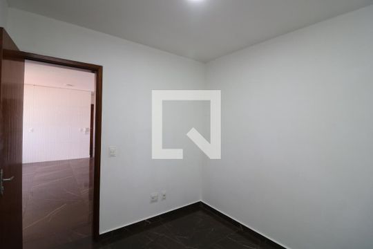 Quarto de apartamento para alugar com 2 quartos, 55m² em Jardim Nove de Julho, São Paulo