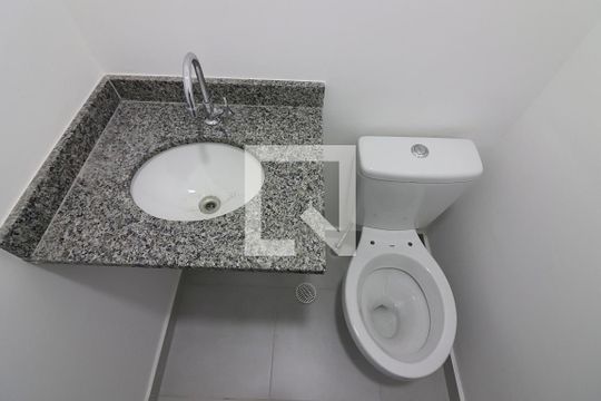 Lavabo de apartamento à venda com 2 quartos, 60m² em Baeta Neves, São Bernardo do Campo