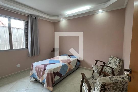 Quarto 1 de casa à venda com 3 quartos, 257m² em Vila Constança, São Paulo