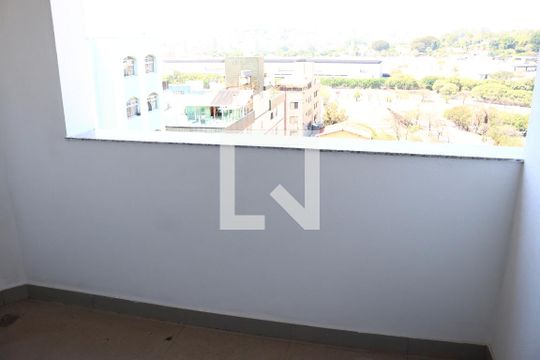 Varanda Sala de apartamento para alugar com 1 quarto, 36m² em Coração Eucarístico, Belo Horizonte