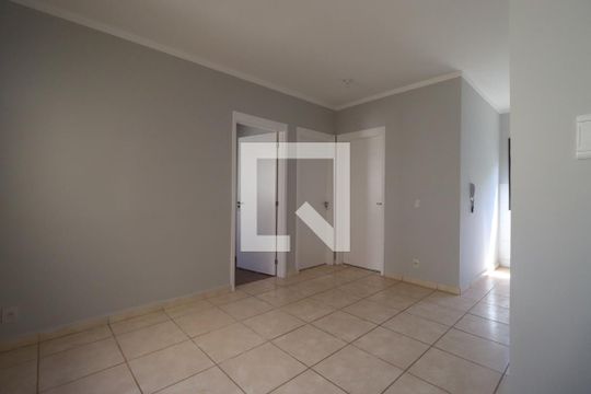 Sala de apartamento para alugar com 2 quartos, 43m² em (l-10), Ribeirão Preto