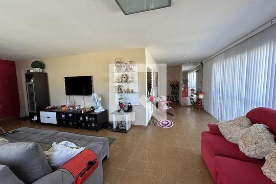 Sala de apartamento para alugar com 4 quartos, 400m² em Méier, Rio de Janeiro
