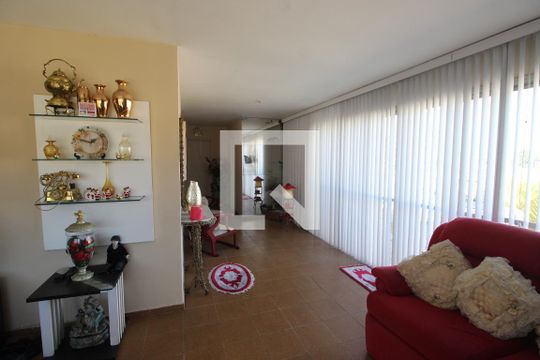 Sala de apartamento para alugar com 4 quartos, 400m² em Méier, Rio de Janeiro