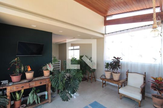 Sala de apartamento à venda com 3 quartos, 200m² em Ouro Preto, Belo Horizonte