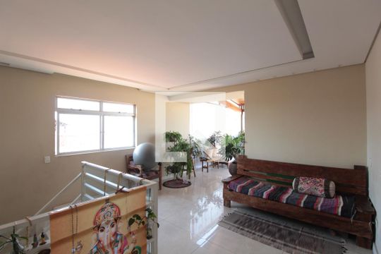 Sala 2 de apartamento à venda com 3 quartos, 200m² em Ouro Preto, Belo Horizonte