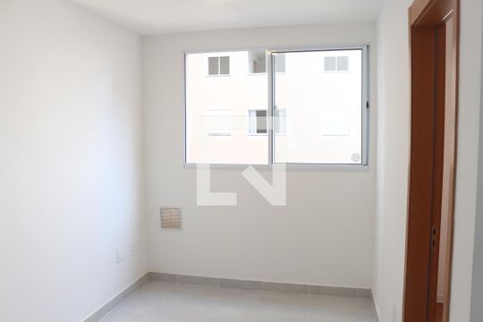 Sala de apartamento para alugar com 2 quartos, 42m² em Vila Palmares, São Caetano do Sul