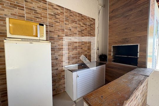 Cozinha  de casa à venda com 1 quarto, 106m² em Vila Jeriva, Várzea Paulista