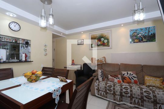 Sala de apartamento à venda com 3 quartos, 61m² em Vila Ema, São Paulo