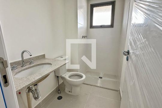 Banheiro da Suíte 1 de apartamento à venda com 3 quartos, 125m² em Quarta Parada, São Paulo