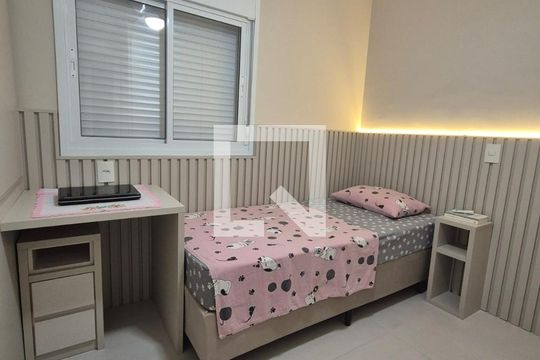 Quarto de apartamento à venda com 2 quartos, 65m² em Vila Guarani, São Paulo