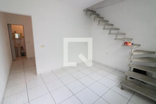Sala de casa para alugar com 2 quartos, 47m² em Bussocaba, Osasco