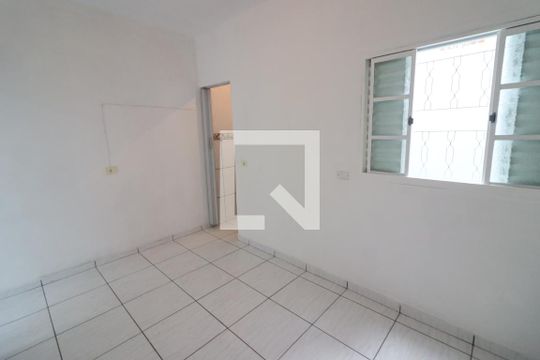Suíte  de casa para alugar com 2 quartos, 47m² em Bussocaba, Osasco