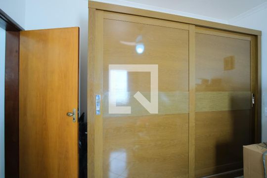 Quarto de casa para alugar com 2 quartos, 100m² em Vila Nova Savoia, São Paulo