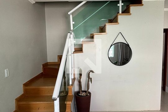 Sala de casa à venda com 4 quartos, 300m² em Vila Guiomar, Santo André
