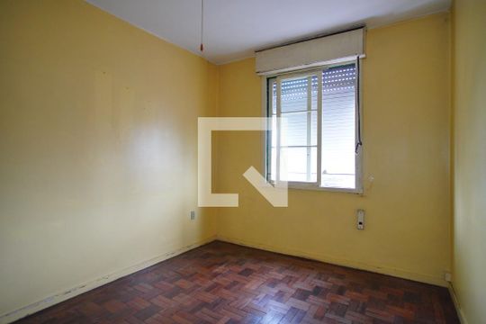 Sala de apartamento à venda com 2 quartos, 55m² em Navegantes, Porto Alegre
