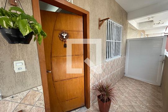 Entrada de apartamento à venda com 2 quartos, 67m² em Encantado, Rio de Janeiro