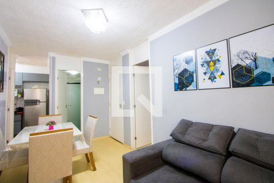 Sala de apartamento à venda com 3 quartos, 54m² em Vila Lutécia, Santo André