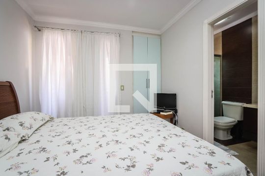 Quarto Suíte de casa de condomínio à venda com 3 quartos, 127m² em Jardim São Luís, São Paulo