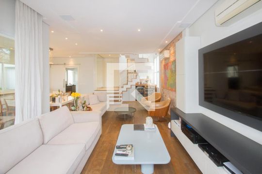 Sala de casa de condomínio à venda com 4 quartos, 306m² em Jardim Petropolis, São Paulo