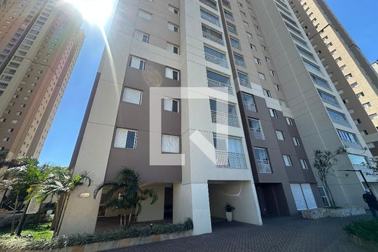 Fachada de apartamento à venda com 3 quartos, 105m² em Jardim Tupanci, Barueri