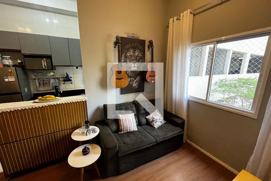 Sala/Cozinha de apartamento à venda com 2 quartos, 42m² em Vila Nova Cachoeirinha, São Paulo