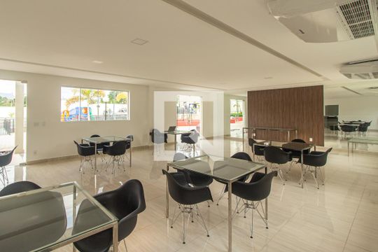 Área comum - Salão de festas de apartamento para alugar com 2 quartos, 42m² em Inhoaíba, Rio de Janeiro