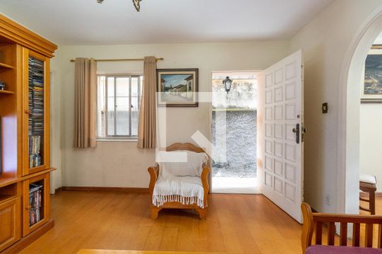 Sala de casa à venda com 5 quartos, 267m² em Vila Isabel, Rio de Janeiro