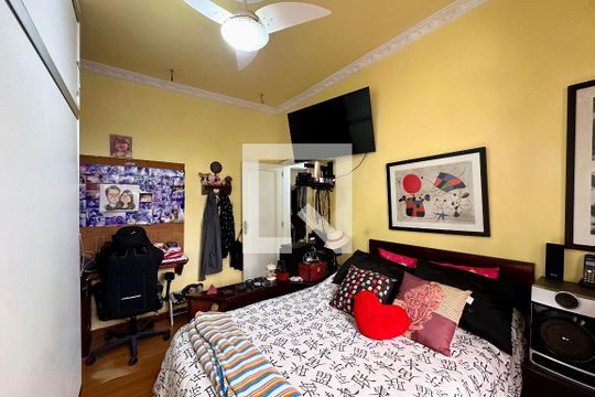 Quarto  de apartamento à venda com 2 quartos, 81m² em Laranjeiras, Rio de Janeiro