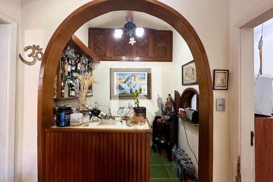 Sala de apartamento à venda com 2 quartos, 81m² em Laranjeiras, Rio de Janeiro