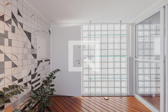 Entrada de apartamento à venda com 2 quartos, 91m² em Sumaré, São Paulo