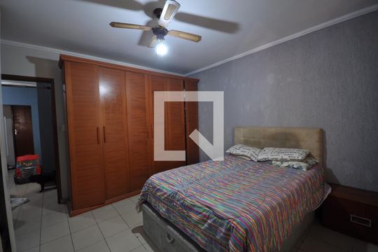 Quarto 1 de casa à venda com 4 quartos, 109m² em Vila Nivi, São Paulo