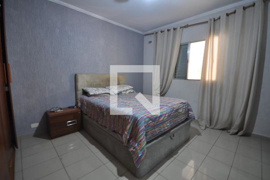 Quarto 1 de casa à venda com 4 quartos, 109m² em Vila Nivi, São Paulo