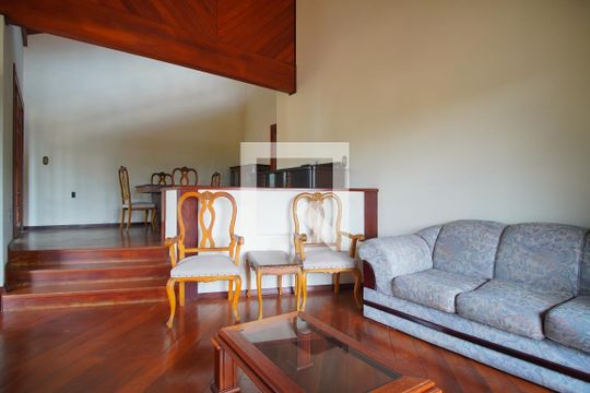 Sala de casa à venda com 2 quartos, 186m² em Guarani, Novo Hamburgo