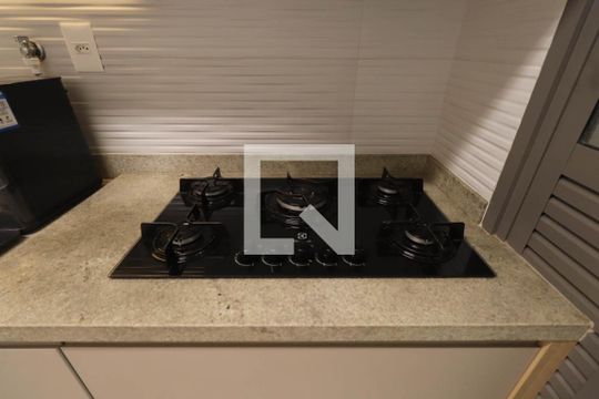 Cozinha de apartamento para alugar com 3 quartos, 114m² em Tatuapé, São Paulo