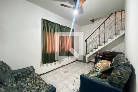 Sala de casa à venda com 2 quartos, 85m² em Todos Os Santos, Rio de Janeiro