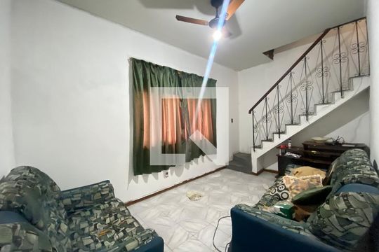 Sala de casa à venda com 2 quartos, 85m² em Todos Os Santos, Rio de Janeiro