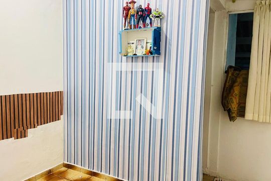 Quarto 2 de casa à venda com 2 quartos, 120m² em Jardim Nelly, São Paulo