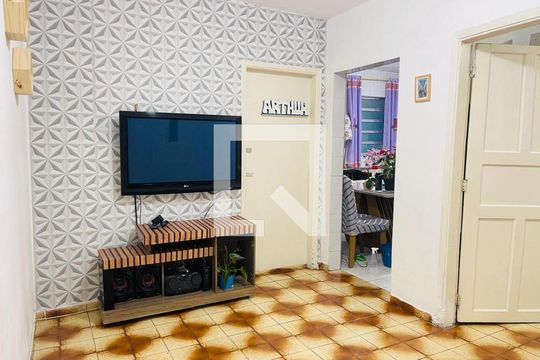 Sala de casa à venda com 2 quartos, 120m² em Jardim Nelly, São Paulo