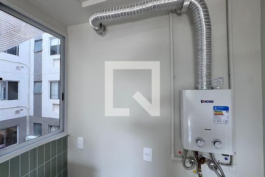 Cozinha e Área de Serviço de apartamento para alugar com 2 quartos, 43m² em Recreio dos Bandeirantes, Rio de Janeiro