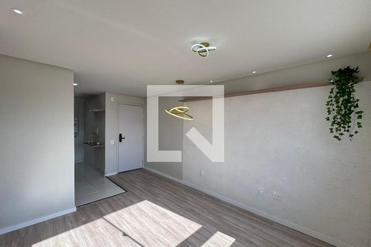 Sala de apartamento para alugar com 2 quartos, 43m² em Recreio dos Bandeirantes, Rio de Janeiro