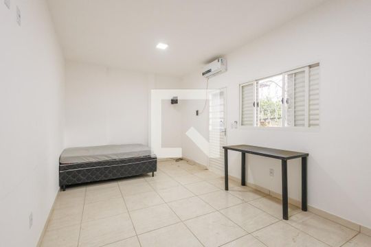 Studio de kitnet/studio para alugar com 1 quarto, 20m² em Centro, Taubaté