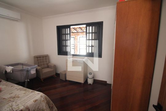 Quarto 1 de casa à venda com 3 quartos, 420m² em Inconfidentes, Contagem