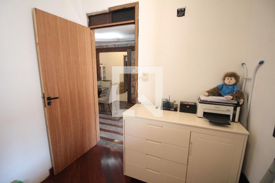 Quarto 1 de casa à venda com 3 quartos, 420m² em Inconfidentes, Contagem
