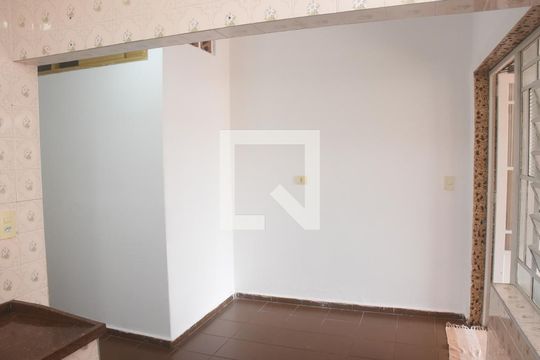 Cozinha de casa para alugar com 1 quarto, 50m² em Vila Independencia, São Paulo