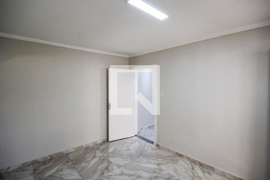 Cozinha de casa para alugar com 1 quarto, 70m² em Jardim Maristela, São Paulo