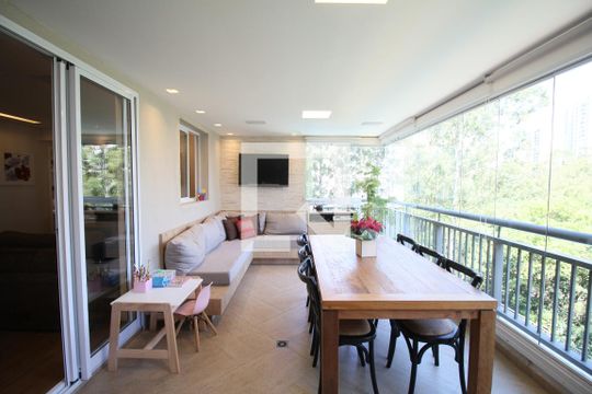 Varanda gourmet de apartamento para alugar com 3 quartos, 122m² em Vila Andrade, São Paulo