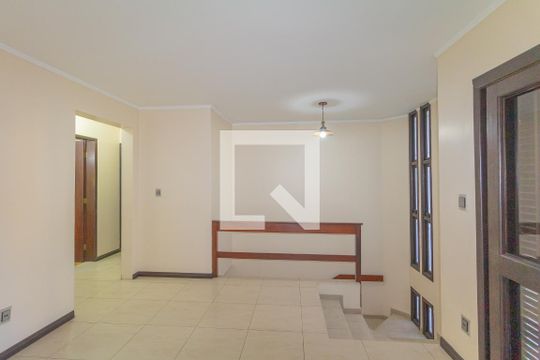 Sala 2 de casa para alugar com 6 quartos, 350m² em Harmonia, Canoas